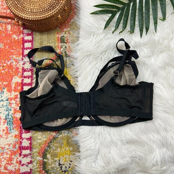 Cacique Black Strappy Cut Out Sexy Lace Bra w/ Nude Lining Plus Size 42DDD - Picture 2 of 5